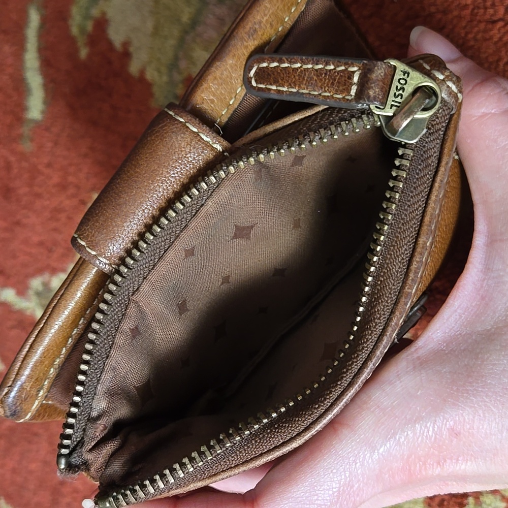 Fossil Emory Patchwork Leather Wallet - image 5